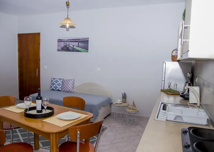 아파트 Iria's 리메나리아